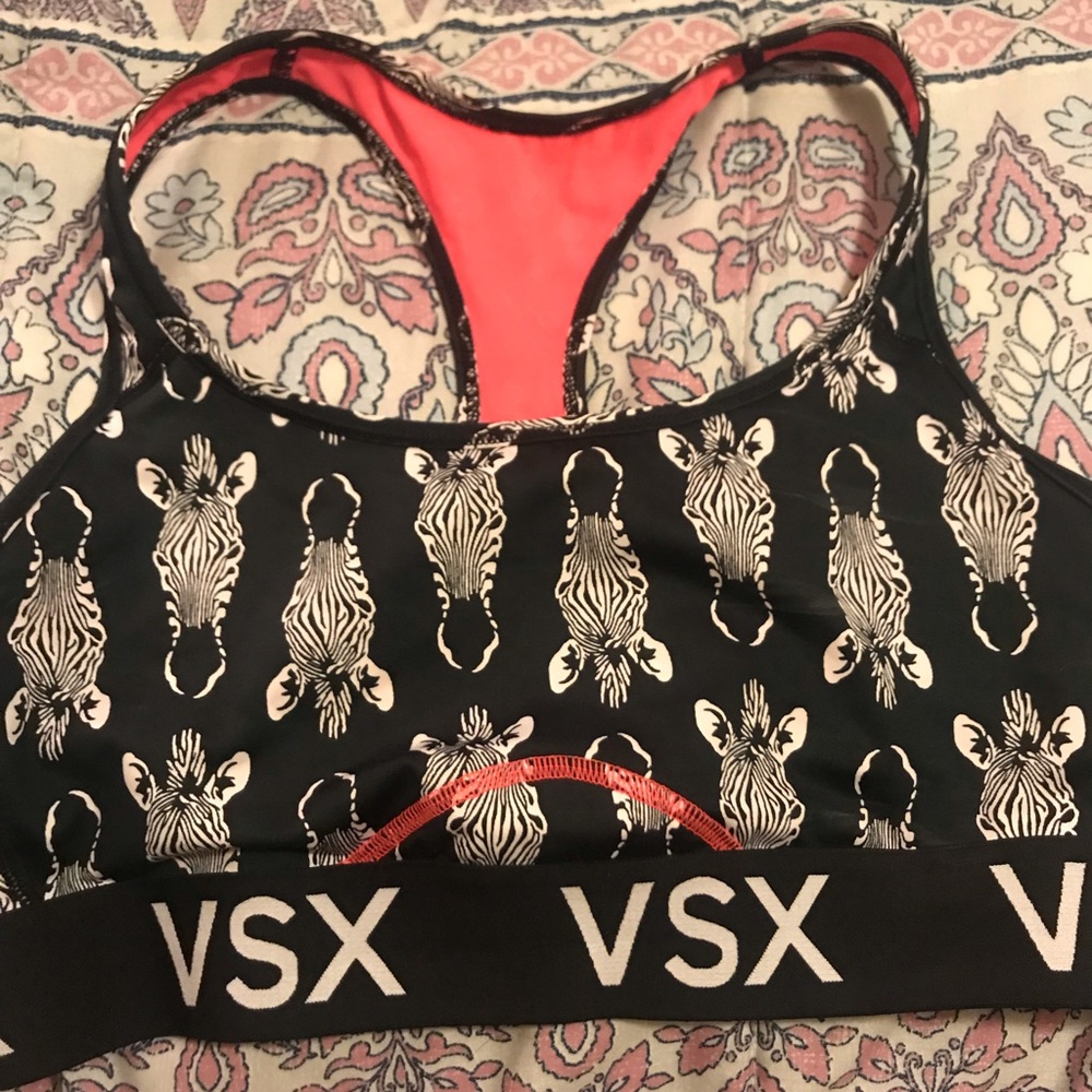 Victoria’s Secret sport sports bra